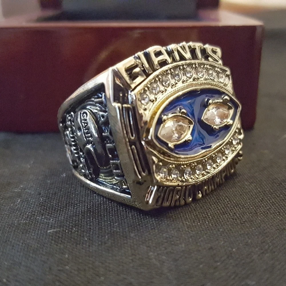 New York‎ Giants Fan Edition 1990 Champ Ring